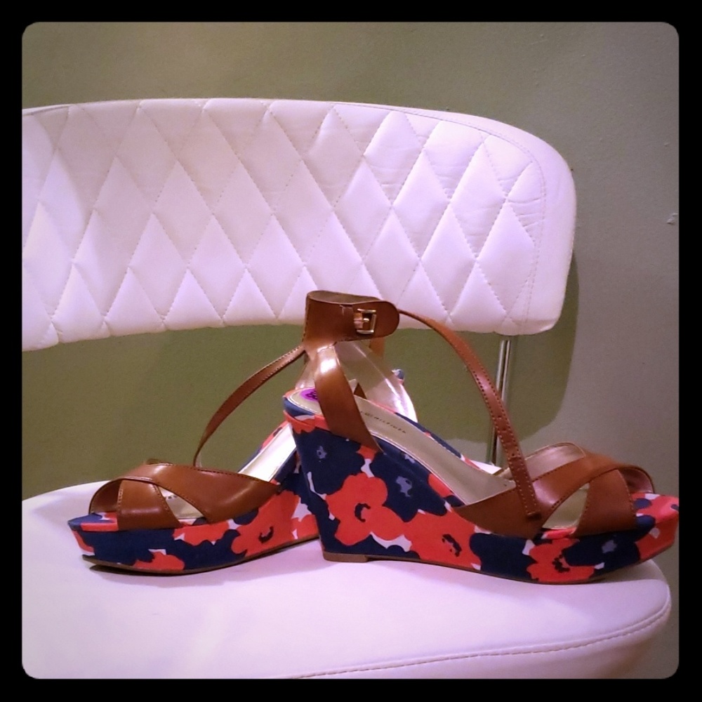 Tommy Hilfiger floral Wedges